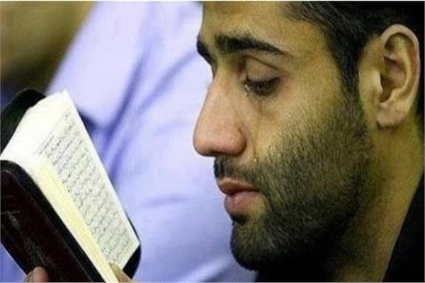 قراءة القرآن على القبر