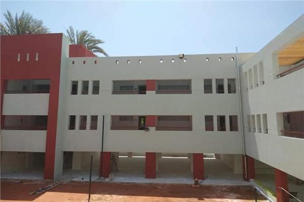 المدرسة الجديدة بقرية التناغة بساحل سليم 