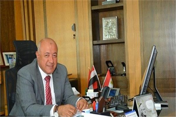 يحيى أبو الفتوح نائب رئيس البنك الاهلي المصري