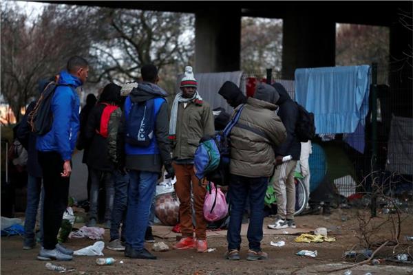 عملية إجلاء جديدة لنحو 300 مهاجر شمال فرنسا