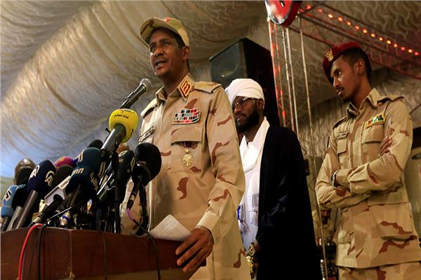 نائب المجلس العسكري السوداني الانتقالي الحاكم الفريق محمد حمدان دقلو 