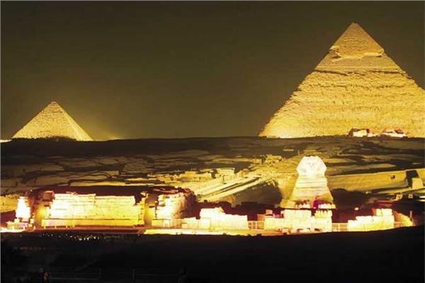 حطبة: تغيرات جديدة بشركتي مصر للسياحة والصوت والضوء