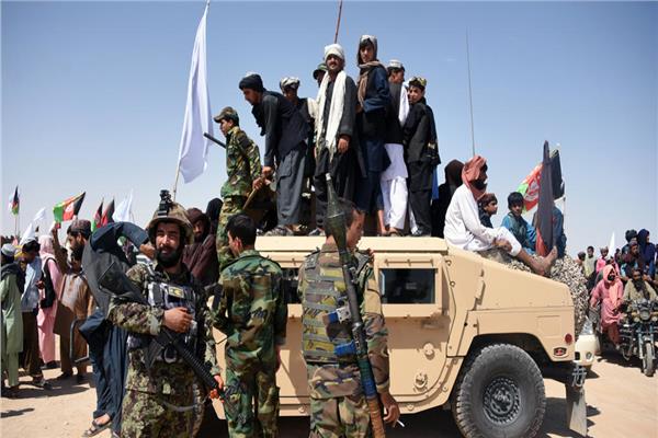 طالبان تقتل 26 من فصيل مسلح موال للحكومة بأفغانستان