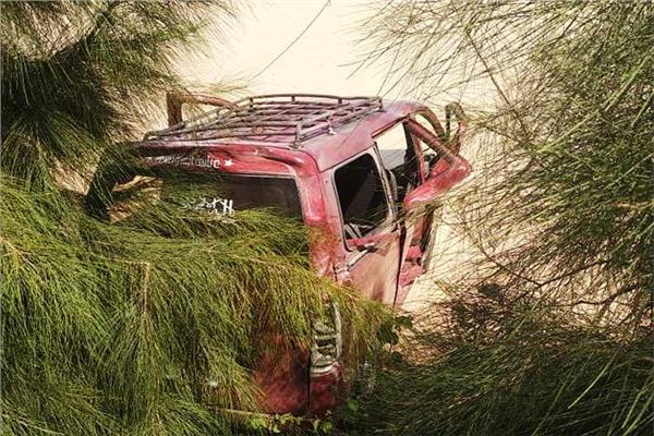 إصابة 6 في حادث مروري بطريق نجع حمادي - قنا الصحراوي الغربي