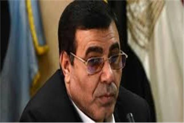  عبد الفتاح إبراهيم رئيس النقابة العامة للغزل والنسيج 