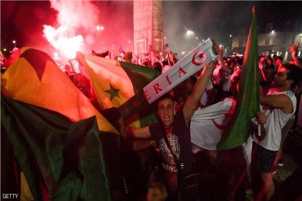 احتفالات الجماهير الجزائرية 