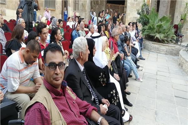 جامعة المنيا تشارك بتنظم الملتقي الدولي السادس للكاريكاتير بالقاهرة