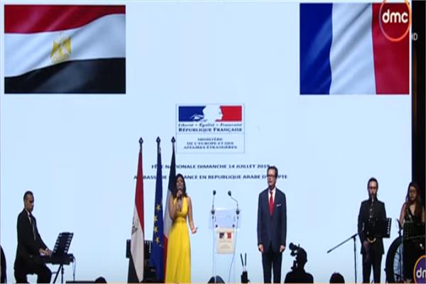 ستيفان روماتيية،السفير الفرنسي بالقاهرة خلال الاحتفال بالعيد الوطني لفرنسا
