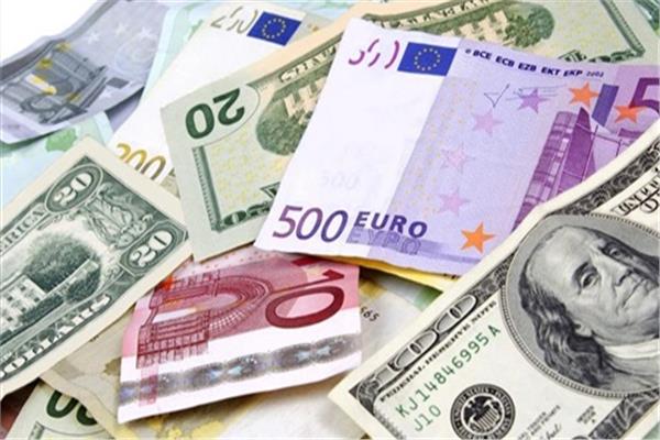 أسعار العملات الأجنبية تواصل تراجعها واليورو يسجل 18.45 جنيه