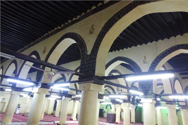 مسجد شيخ العرب همام تحفة معمارية عمرها 262 سنة