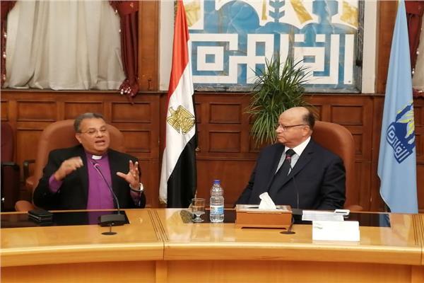 رئيس الطائفة الإنجيلية يهنئ محافظ القاهرة بعيد الأضحى