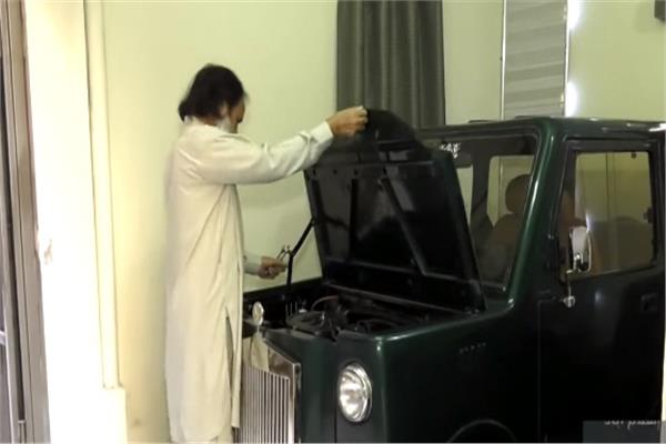لأول مرة في باكستان.. سيارة مصنوعة يدويا بالكامل