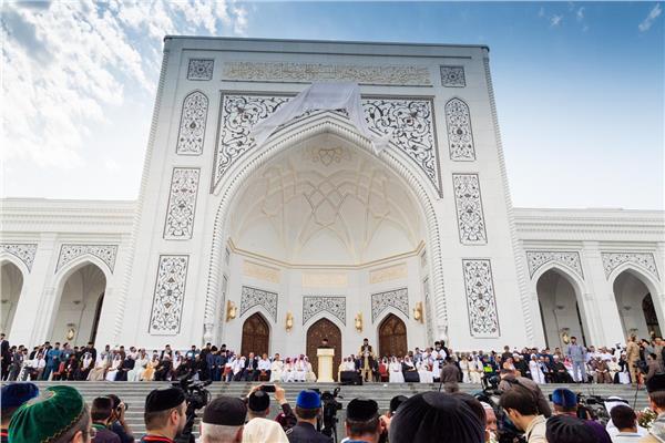 افتتاح أكبر مسجد