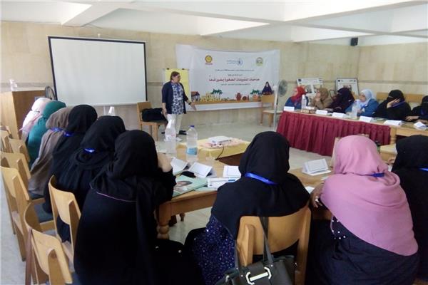 دورة تدريبية لتوعية المرأة البدوية بخطورة التسرب من التعليم