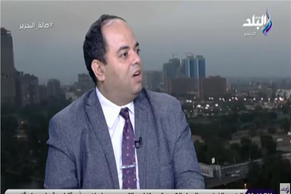 الدكتور عمرو سليمان أستاذ الاقتصاد بجامعة حلوان 