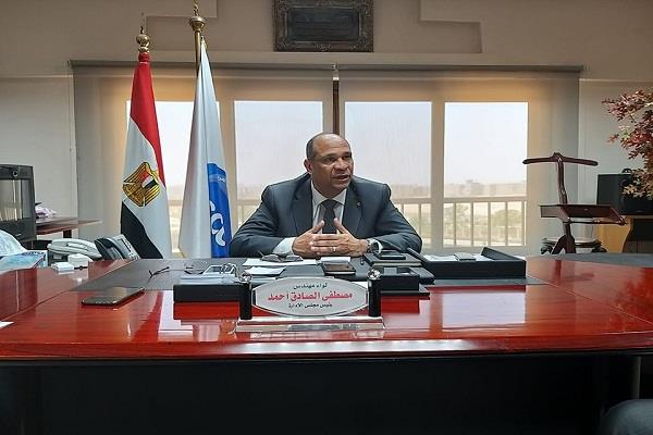  اللواء المهندس مصطفى الصادق رئيس مجلس إدارة مركز نظم المعلومات والحواسب 