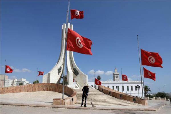 بدء الحملات الانتخابية لمرشحي الرئاسة في تونس