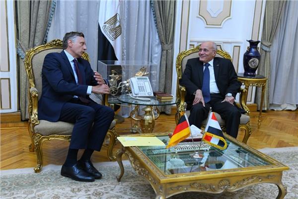 "وزير الدولة للإنتاج الحربي" يستقبل "سفير ألمانيا"