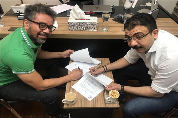 الكاتب والمنتج دكتور يوسف حسن يوسف مع المخرج عطيه أمين
