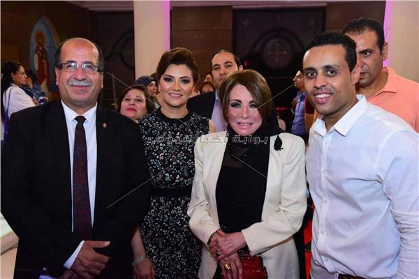 تكريم لبنى عبدالعزيز وحلمي بكر ووليد يوسف بمهرجان «هارموني»
