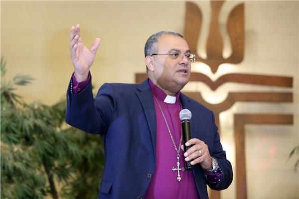 القس أندريه زكي رئيس الطائفة الإنجيلية بمصر