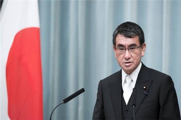 وزير الدفاع الياباني تارو كونو