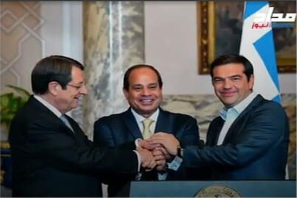 الرئيس السيسي يتوسط رئيسا وزراء اليونان و قبرص 