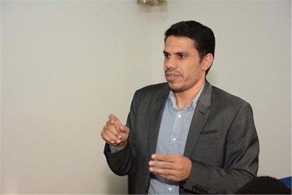 الدكتور محمد نجدي أستاذ العقيدة والفلسفة بكلية الدراسات الإسلامية