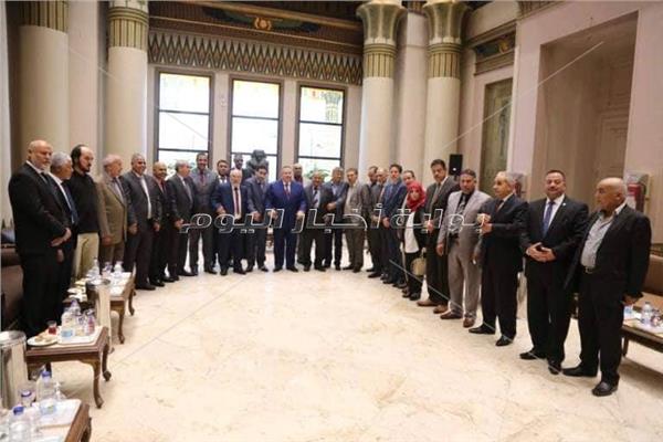 صورة لأعضاء مجلس النواب خلال اجتماعاتهم بالقاهرة 