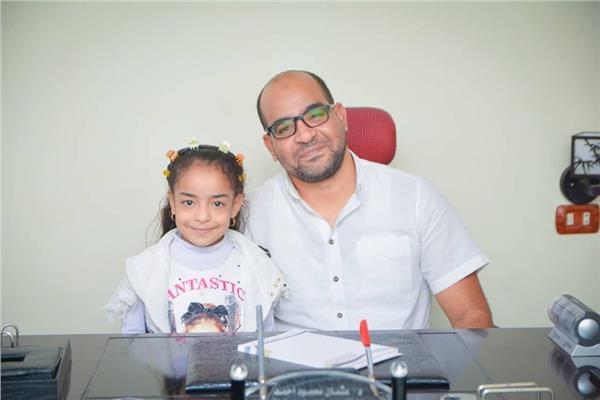 إنقاذ طفلة 7 سنوات خلال عملية هي الأولى من نوعها في مصر