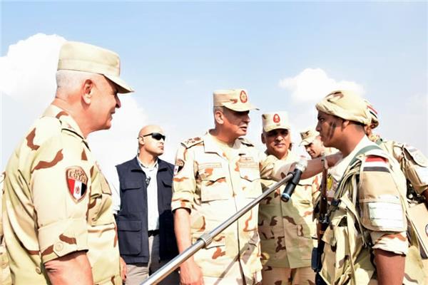 الفريق أول محمد زكي - القائد العام للقوات المسلحة وزير الدفاع والإنتاج الحربي