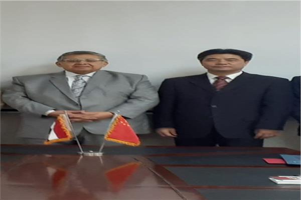 د. أشرف الشيحي رئيس الجامعة المصرية الصينية 