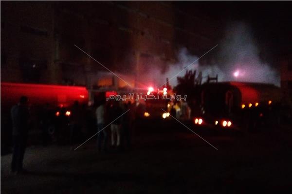 قطع الكهرباء عن المنطقة المجاورة لحريق «مصنع قليوب»