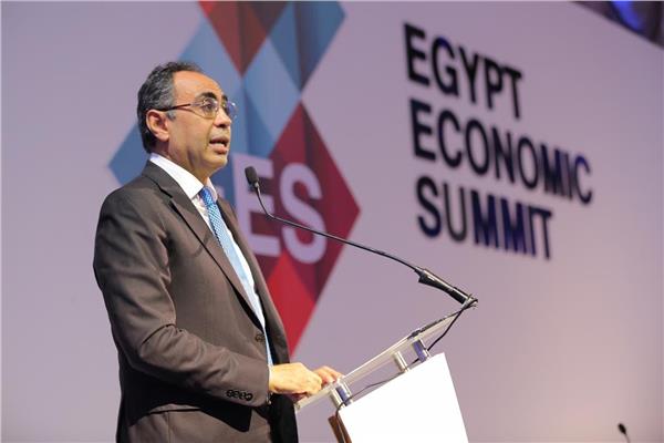 د.هاني سرى الدين الرئيس الشرفي لقمة مصر الاقتصادية الأولى