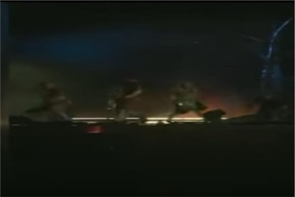 صورة من الفيديو لحادثة " الطعن"