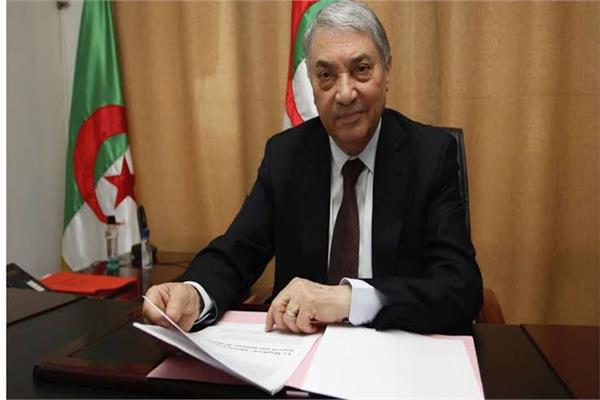  المرشح الرئاسي الجزائري علي بن فليس