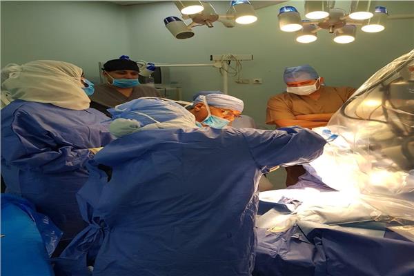 عمليات زراعة قوقعة بمستشفى للتأمين الصحي بسوهاج