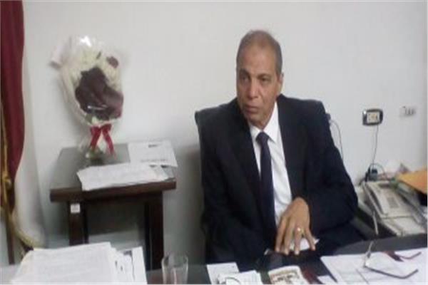 محمد عزب وكيل وزارة التربية والتعليم بالمنيا