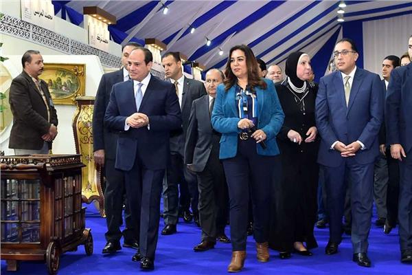 الرئيس السيسي خلال افتتاحه مشروعات قومية بدمياط