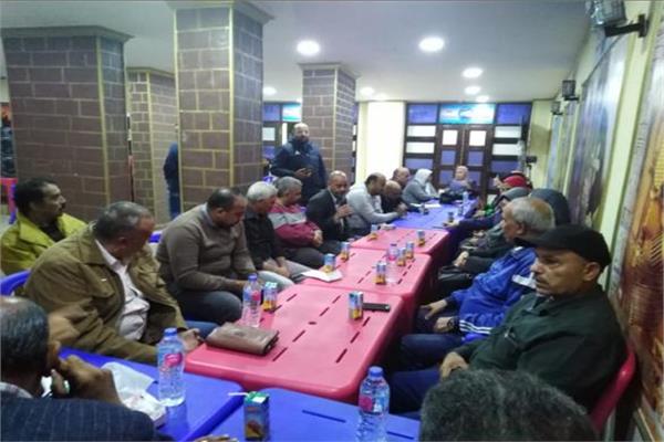  الاجتماع الأول للجنة العمال بالحزب بمحافظة الجيزة