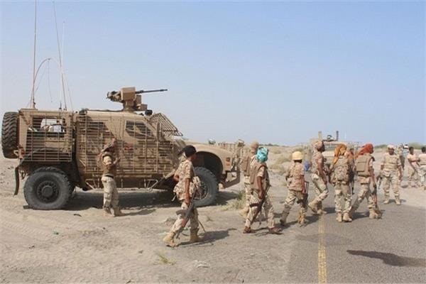 الجيش اليمني يستهدف تعزيزات المليشيا شرقي البيضاء