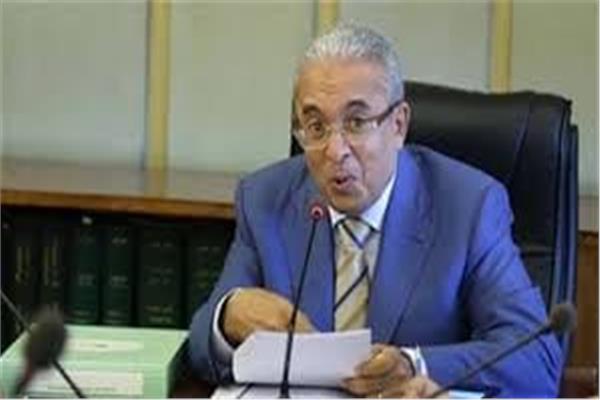 النائب ياسر عمر وكيل لجنة الخطة والموازنة بالبرلمان 