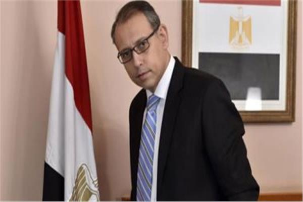 سفير مصر ببيروت يبحث والرئيس اللبناني العلاقات الثنائية بين البلدين