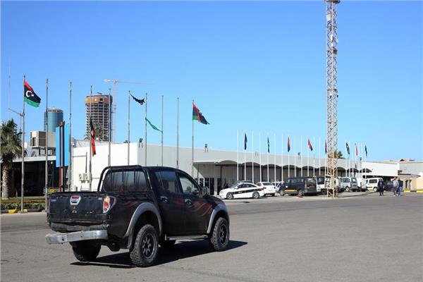 مطار معيتيقة في طرابلس