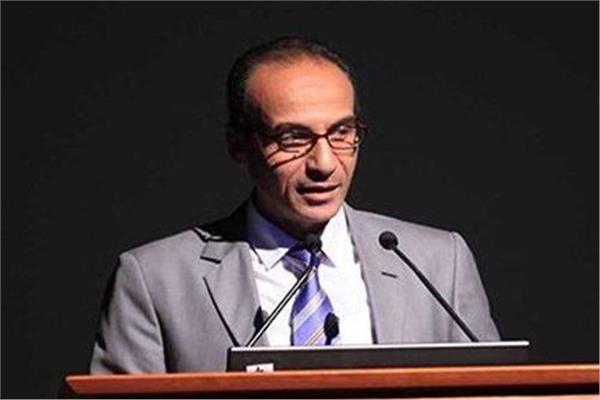  د.هيثم الحاج على رئيس الهيئة المصرية العامة للكتاب