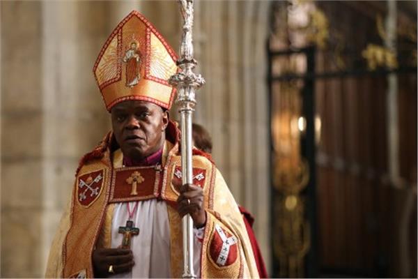 اللورد جون سنتامو رئيس أساقفة الكنيسة الأسقفية بيورك ببريطانيا