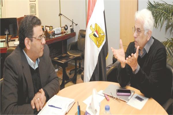 د. حسام بدراوي خلال حواره مع الزميل حازم بدر
