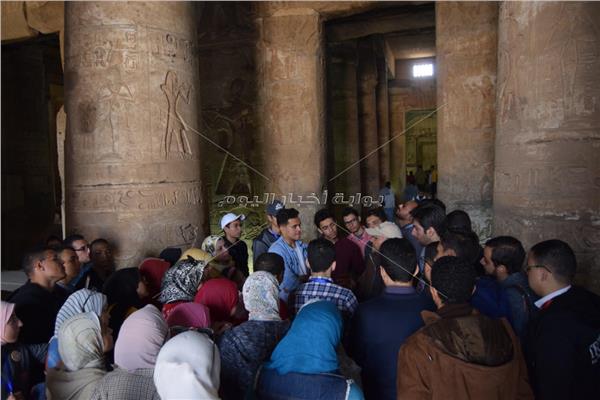 رحلة ترفيهية للطلاب المشاركين بالملتقى الصيدلى الثانى  لمعبد ابيدوس