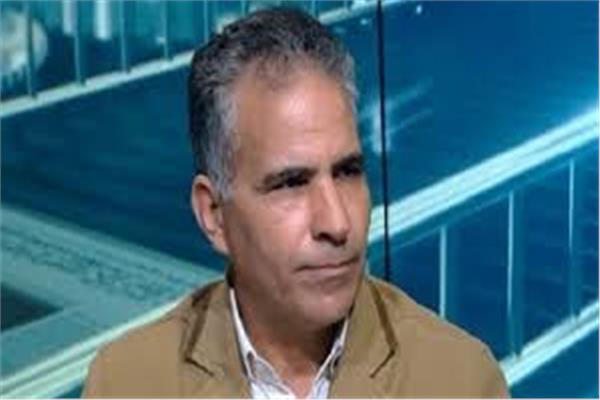 عبد الستار حتيتة، المتخصص في الشأن الليبي