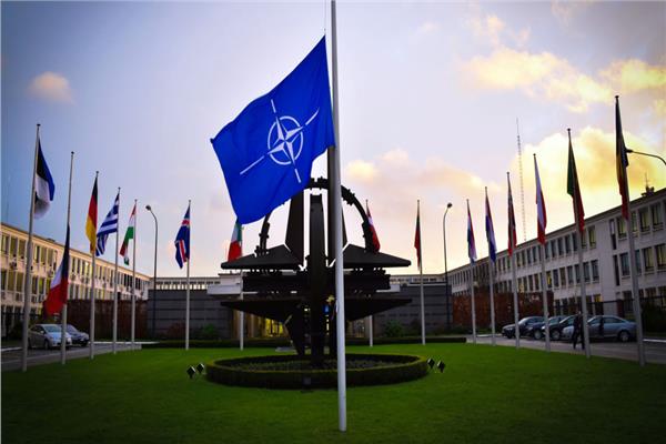 «الناتو» يوافق على توسيع عملياته في الشرق الأوسط والعراق
